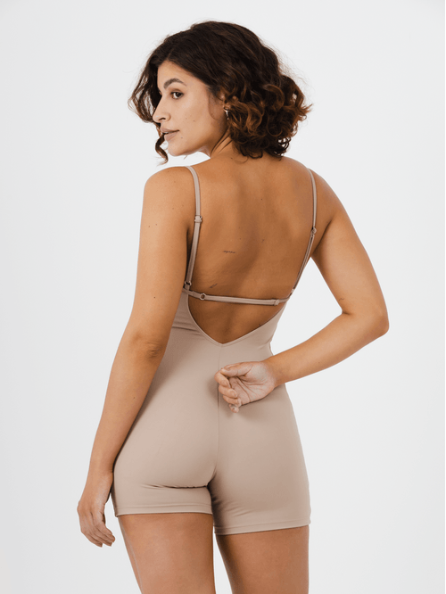 Macaquinho Basic Beige