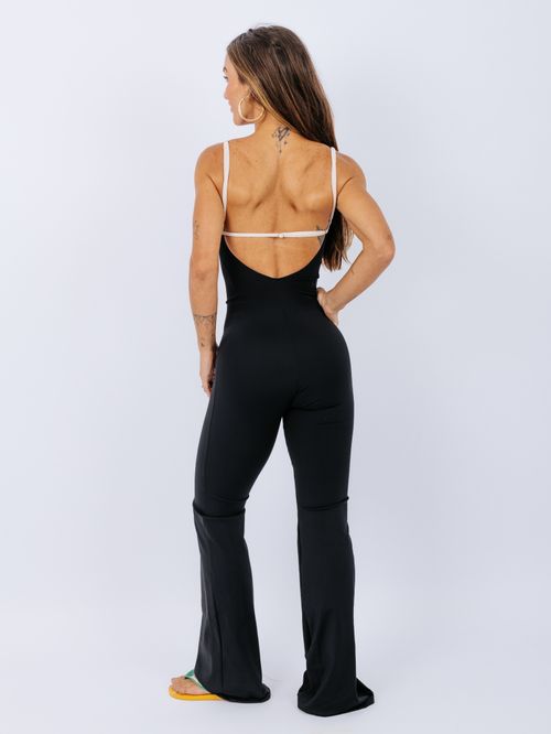 Macacão Flare Black
