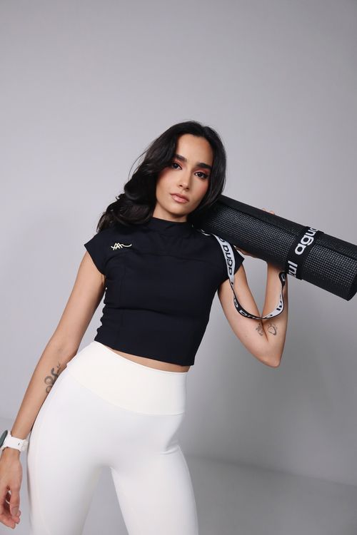 Cropped Run Plus Black